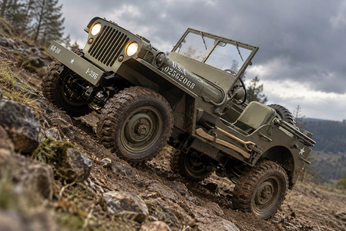 Crawler télécommandé Trooper 4×4 1/10 en descente sur un éboulis rocheux, phares allumés