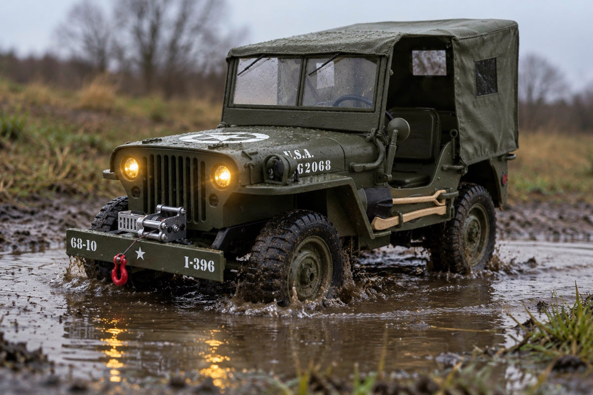Crawler télécommandé Trooper 4×4 1/10 avec sa bâche, traversant une flaque de boue