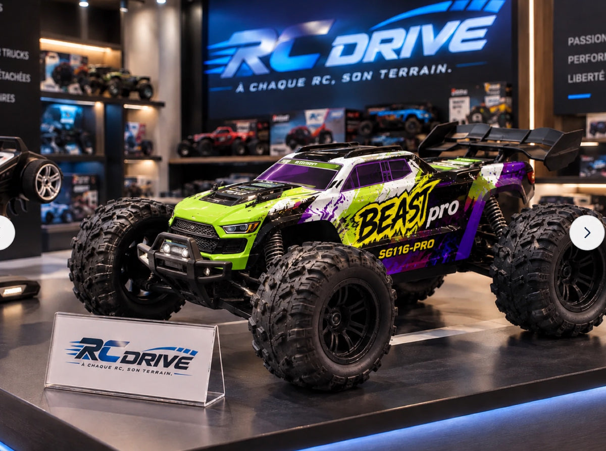 Buggy télécommandé Vertex en version Pro verte, présenté sur un présentoir RC Drive
